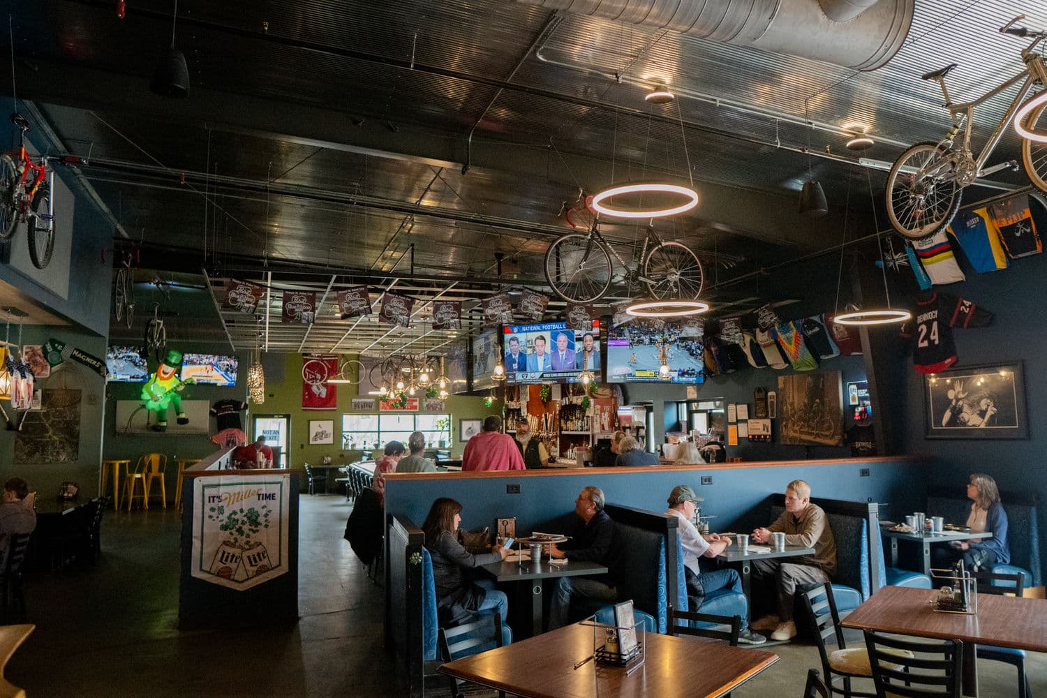 Pedaler's Pub