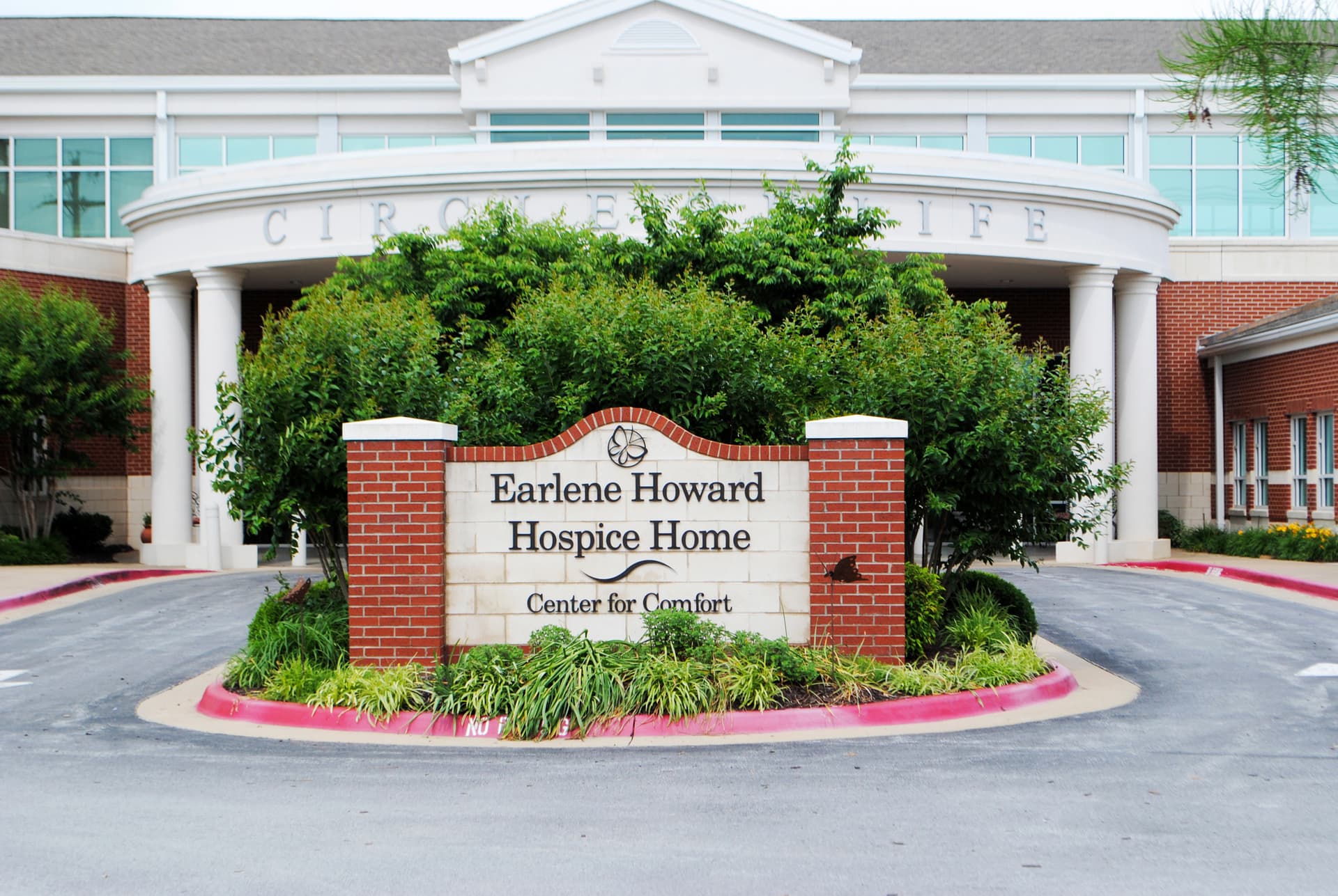 Circle of Life Hospice — Volunteer Program